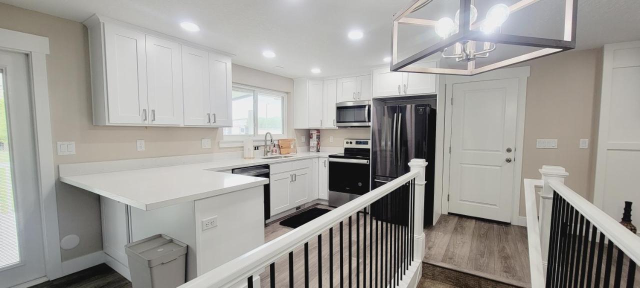 3 Bed 2 Bath Full Accessible Townhome In Heart Of Slc South Jordan Exteriör bild