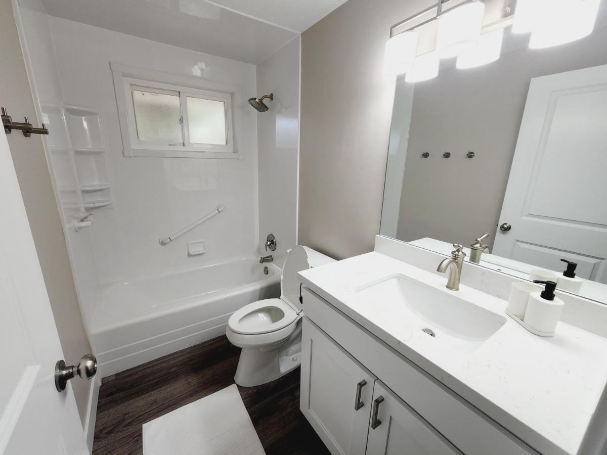 3 Bed 2 Bath Full Accessible Townhome In Heart Of Slc South Jordan Exteriör bild